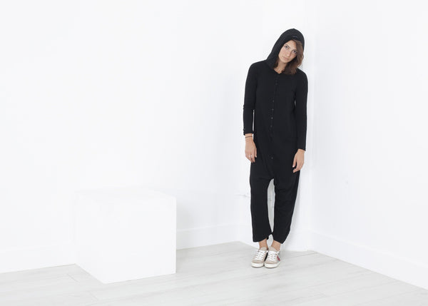Knit Hooded Jumpsuit in Black - mageplaza100.myshopify.com - Album di Famiglia - [variant_title]