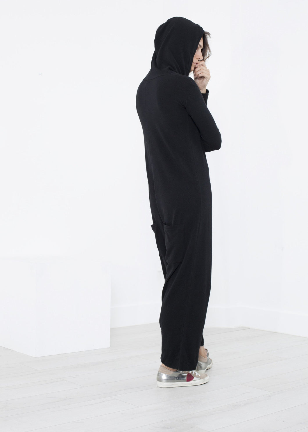 Knit Hooded Jumpsuit in Black - mageplaza100.myshopify.com - Album di Famiglia - [variant_title]