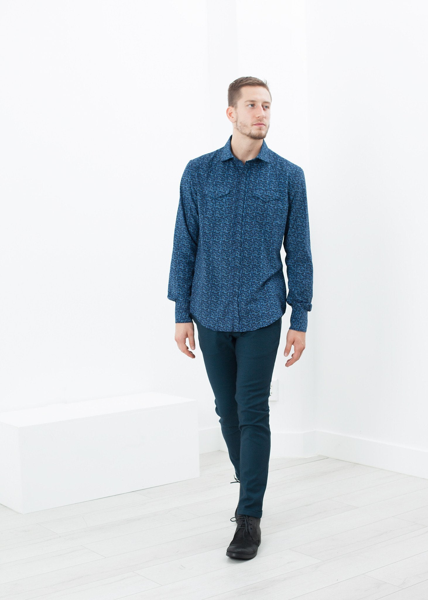 Western Arkansas Button-Up in Blue Floral - mageplaza100.myshopify.com - Aglini - [variant_title]