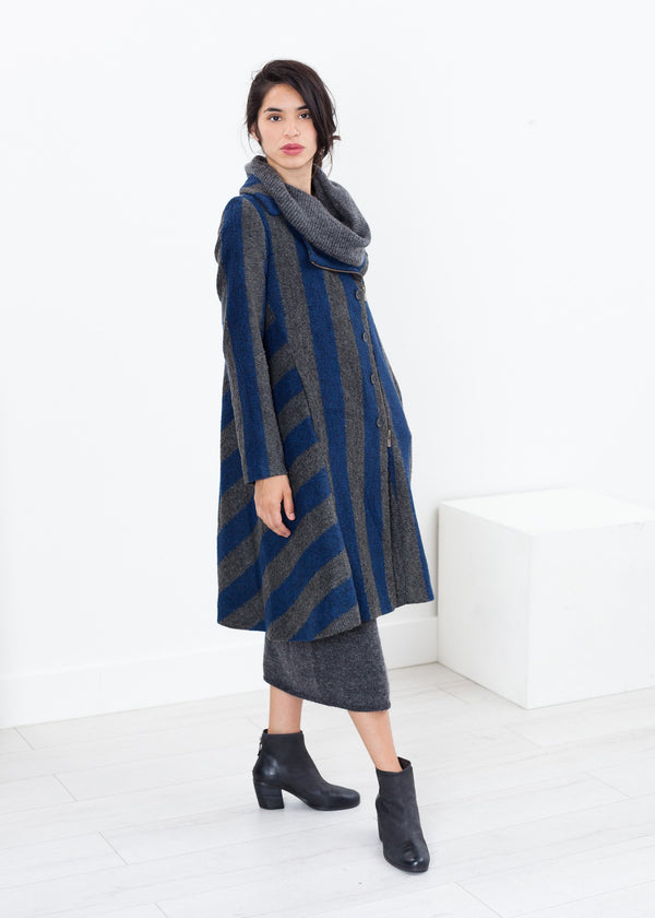 Petale Coat in Silver/Blue - mageplaza100.myshopify.com - Lilith - [variant_title]