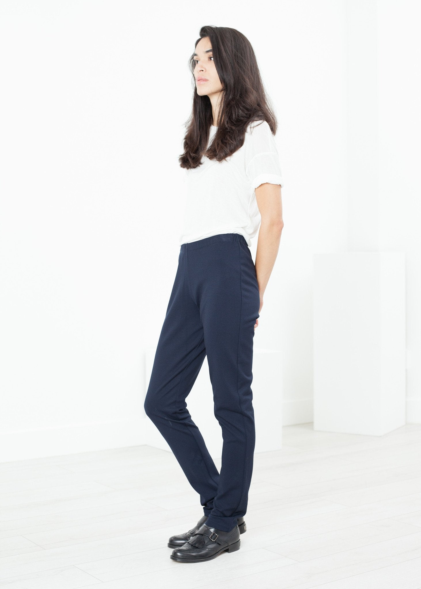 Easy Slim Pant in Navy - mageplaza100.myshopify.com - Maria Calderara - [variant_title]