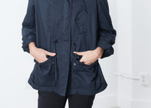 Translation missing: it.sections.featured_product.gallery_thumbnail_alt