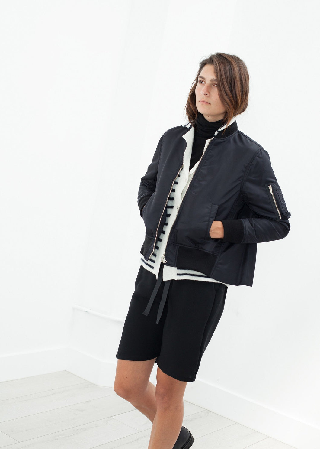 Swing Bomber in Black - mageplaza100.myshopify.com - AR Srpls - [variant_title]