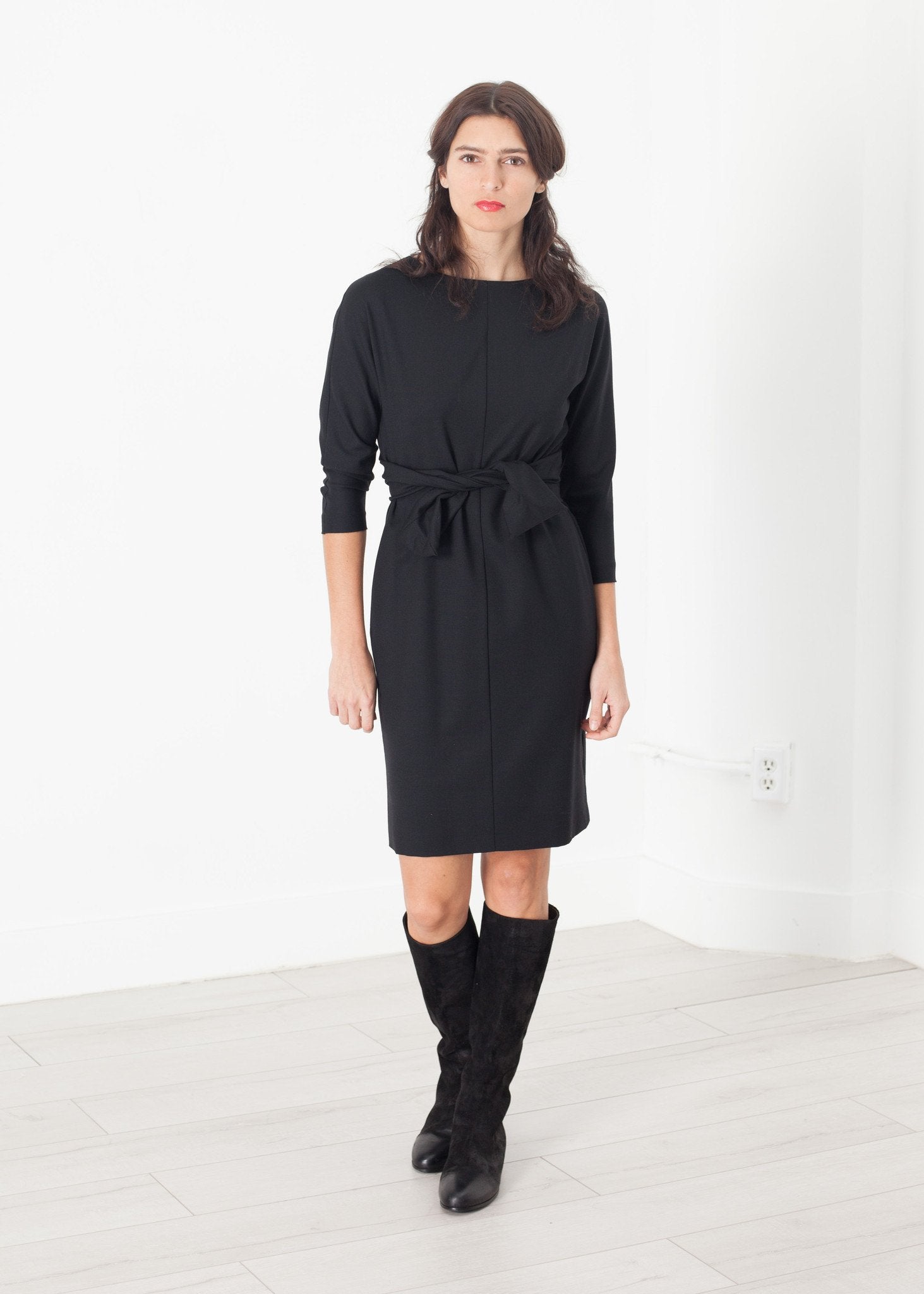 Tie Waist Dress in Black - mageplaza100.myshopify.com - Aspesi - [variant_title]