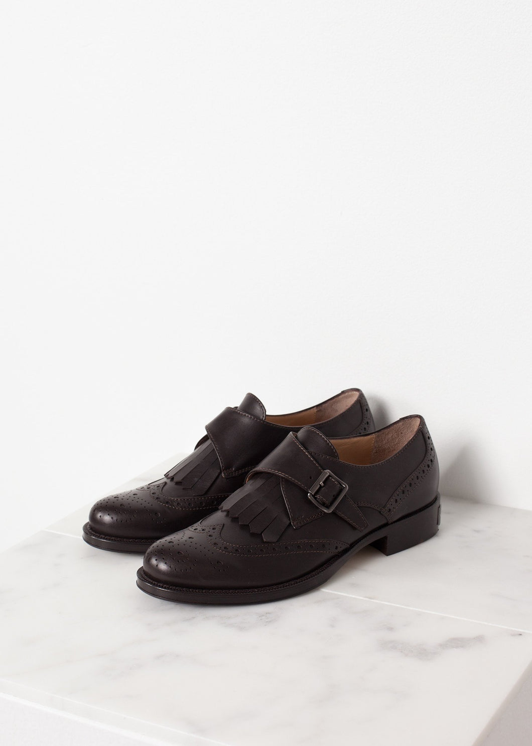 Golf Shoes in Brown - mageplaza100.myshopify.com - Amelia Toro - [variant_title]