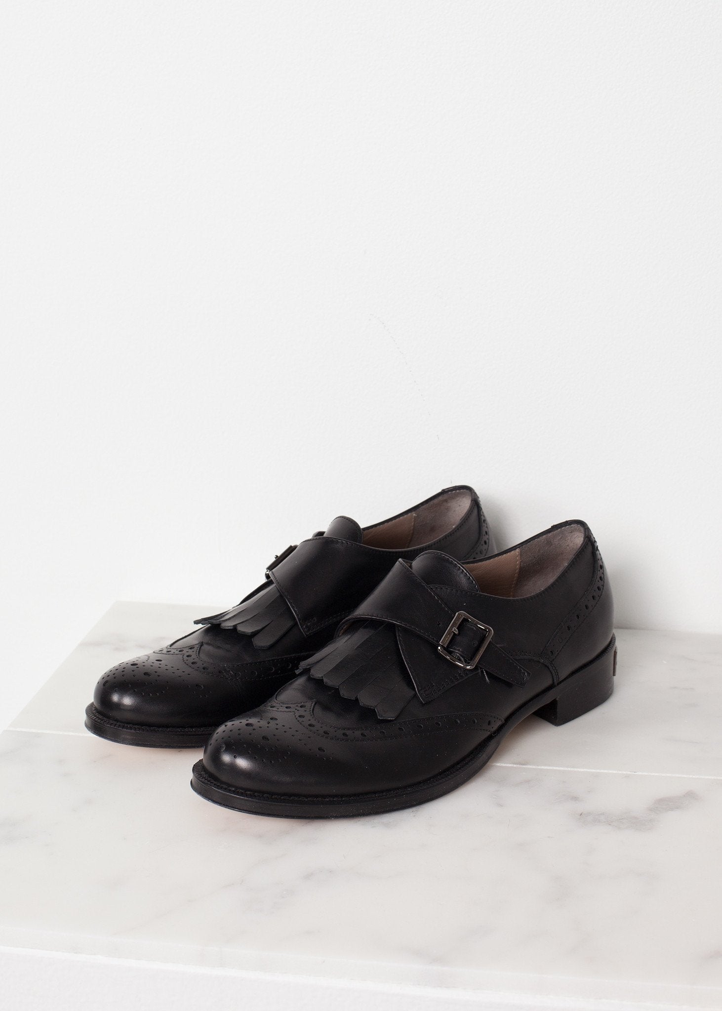 Golf Shoe in Black - mageplaza100.myshopify.com - Amelia Toro - [variant_title]