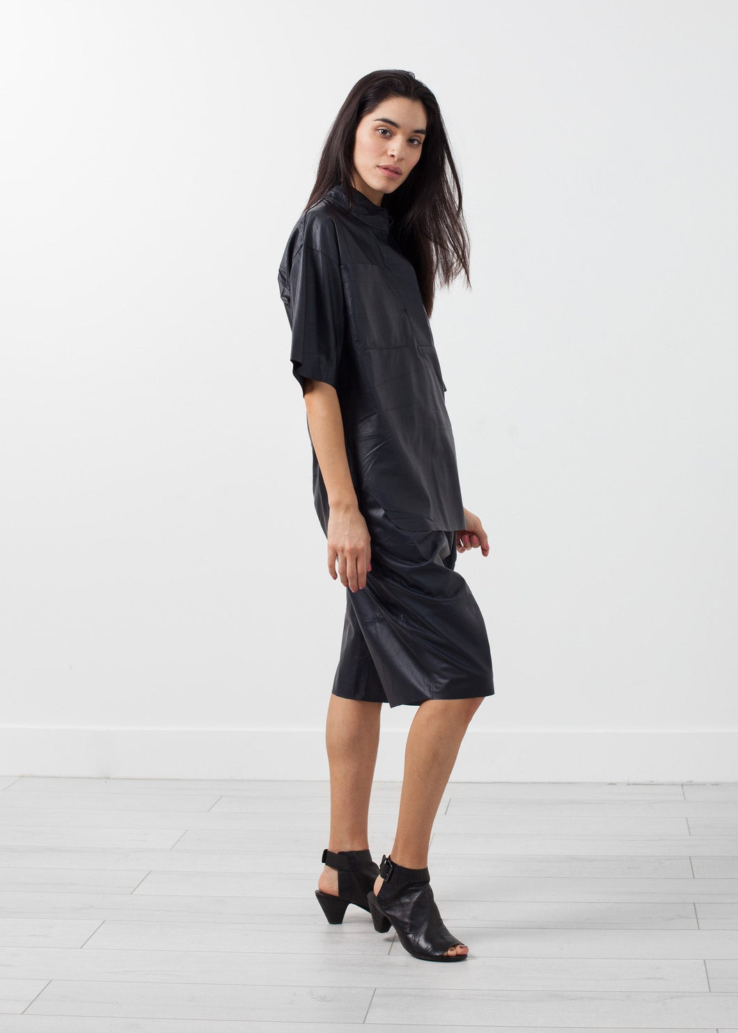 Feather Weight Tunic - mageplaza100.myshopify.com - Schai - [variant_title]