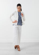 Translation missing: it.sections.featured_product.gallery_thumbnail_alt