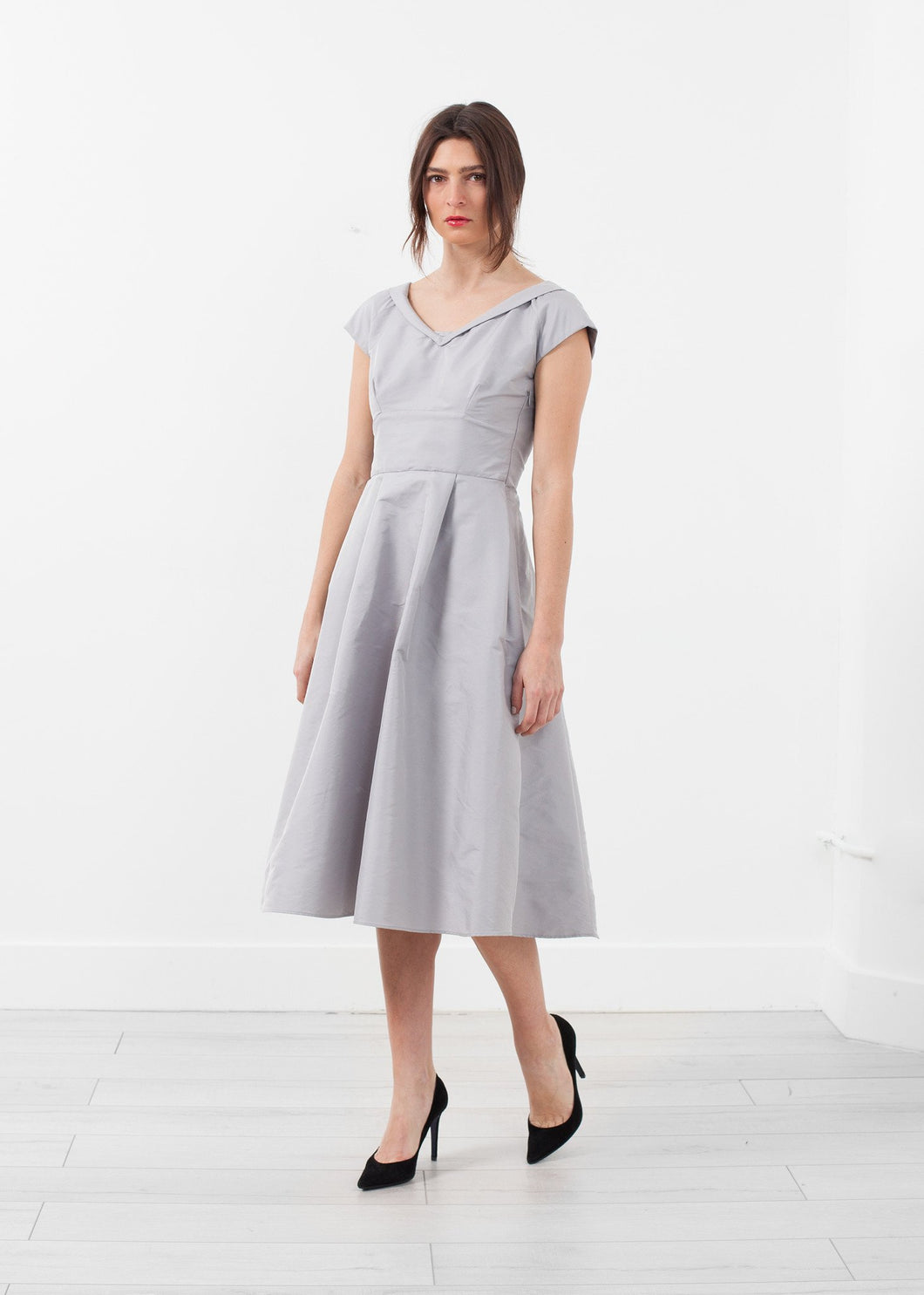 Robe Dress - mageplaza100.myshopify.com - Lilith - [variant_title]