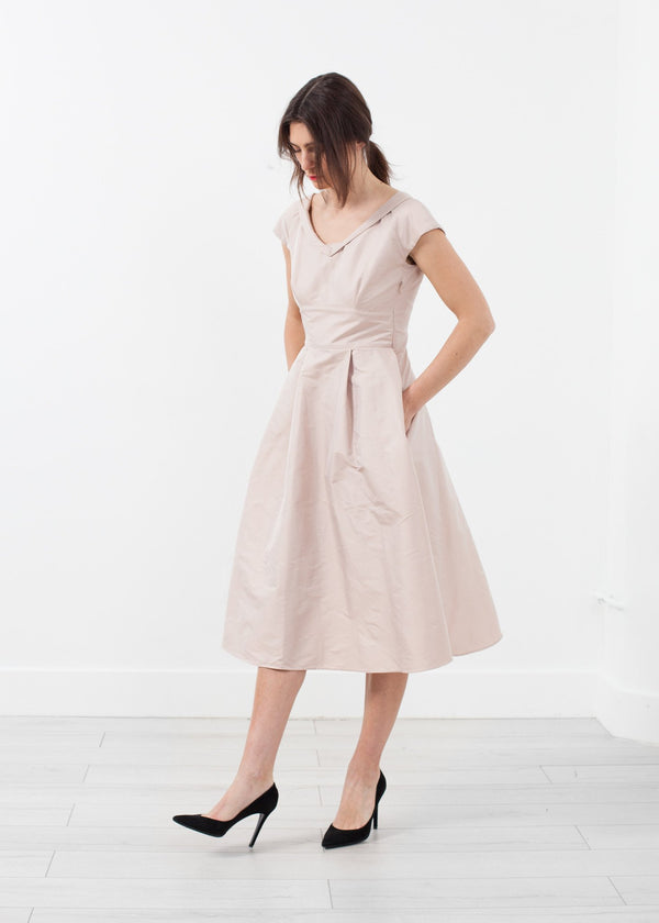 Robe Dress - mageplaza100.myshopify.com - Lilith - [variant_title]