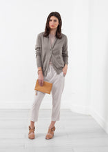 Translation missing: it.sections.featured_product.gallery_thumbnail_alt