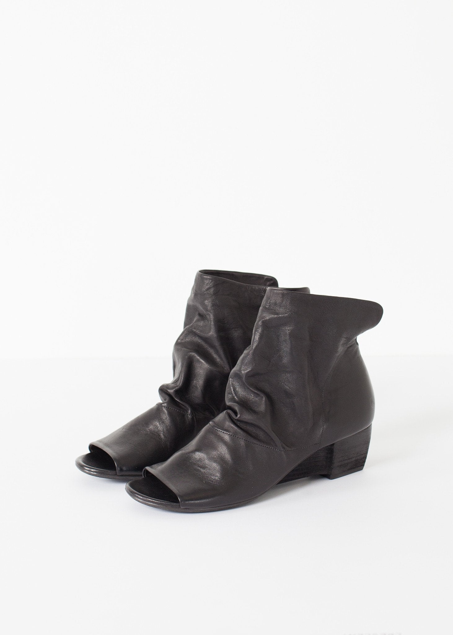 Block Wedge in Black - mageplaza100.myshopify.com - Marsell - [variant_title]