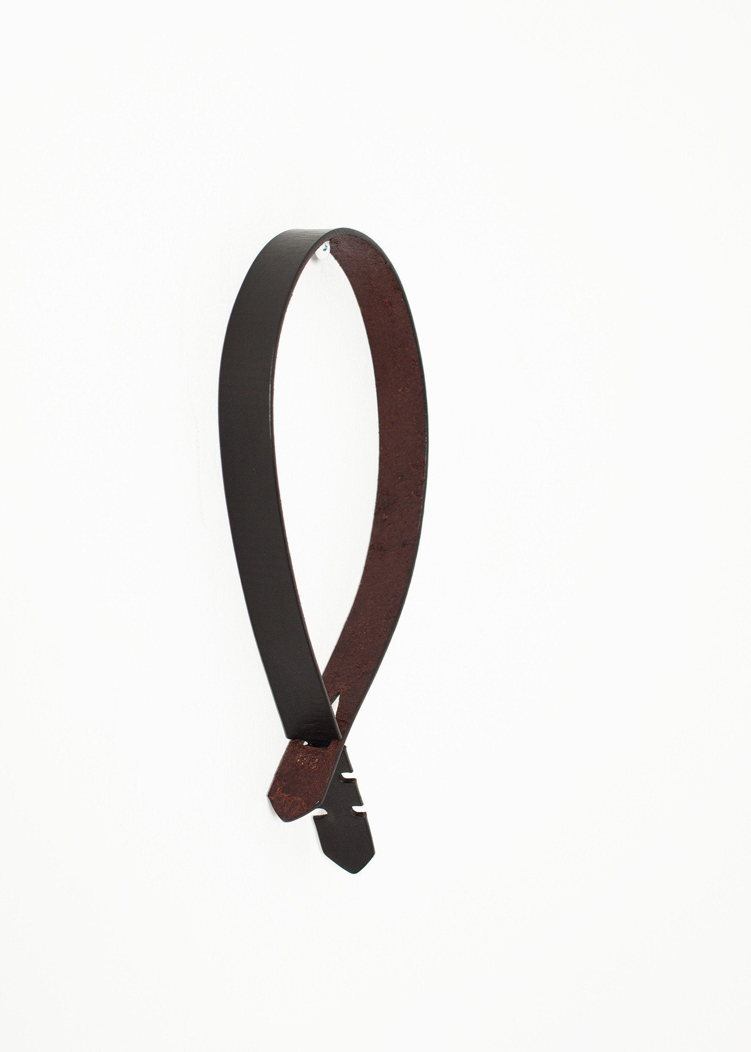 Buckle-less Belt in Black - mageplaza100.myshopify.com - Kelly Cole Group - [variant_title]