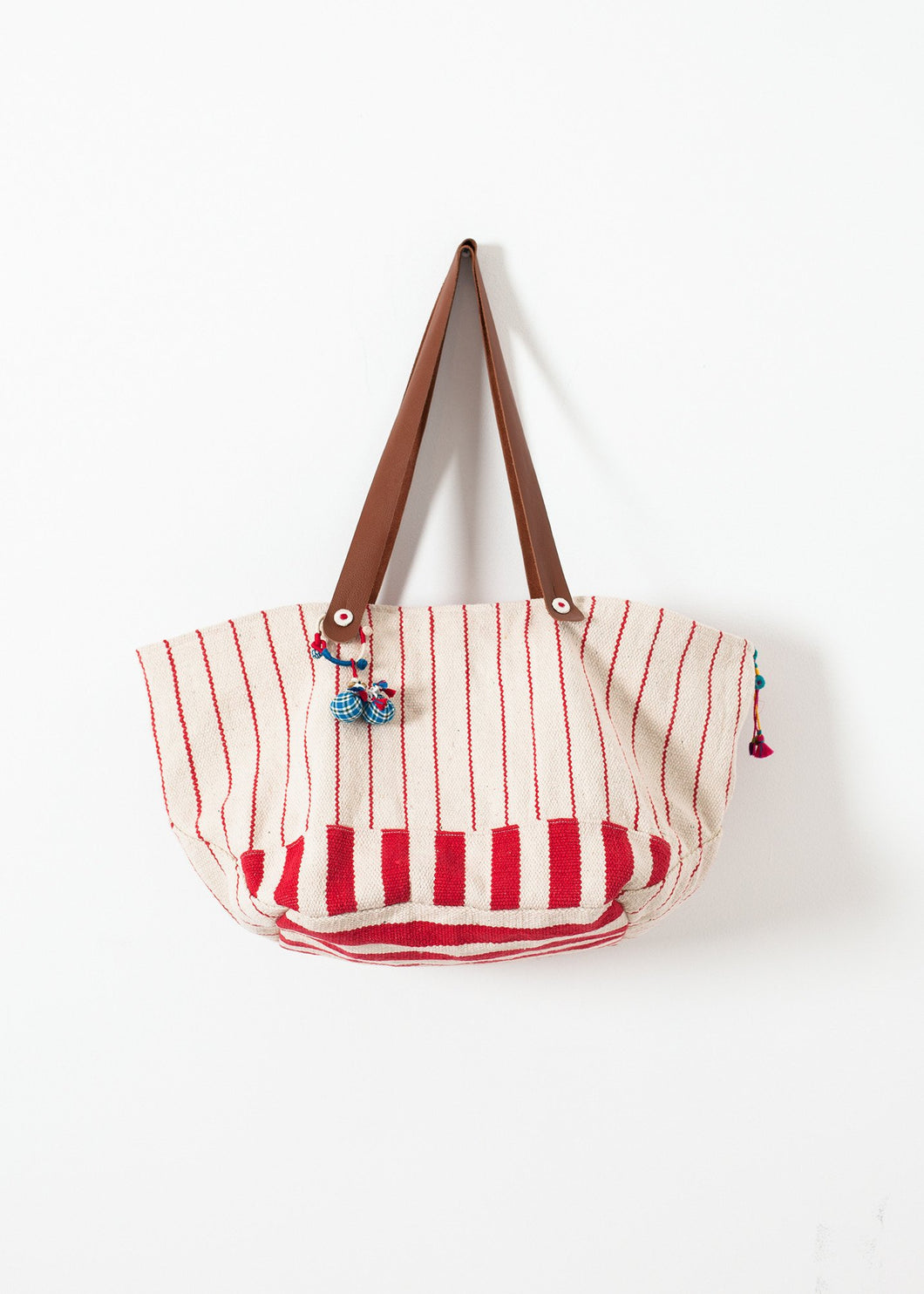 Woven Oversized Tote in Red Stripe - mageplaza100.myshopify.com - Pero - [variant_title]