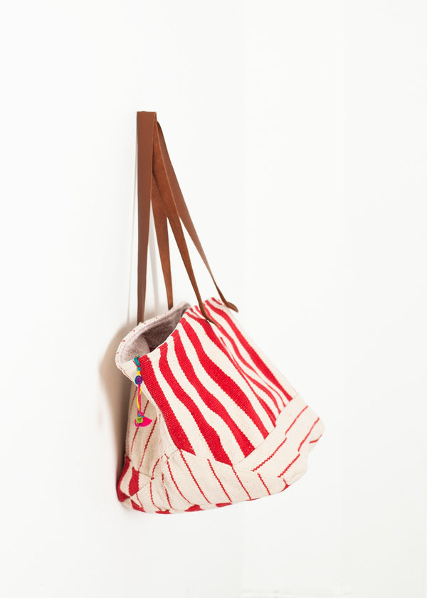 Woven Oversized Tote in Red Stripe - mageplaza100.myshopify.com - Pero - [variant_title]