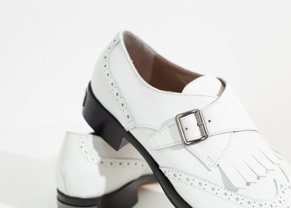 Golf Shoe in White - mageplaza100.myshopify.com - Amelia Toro - [variant_title]