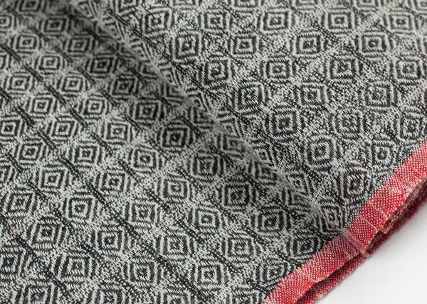 Diamond Scarf in Black/Natural - mageplaza100.myshopify.com - Khadi & Co. - [variant_title]